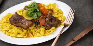 https://www.bishulim.co.il/sites/default/files/styles/ln_search_recipe_resultdesktop/public/srh_recipes/1235112f36b2064fab339321aa17bb2e.jpg?h=44b86d27&itok=RCWXcvEM
