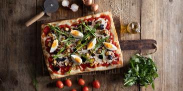 https://www.bishulim.co.il/sites/default/files/styles/ln_search_recipe_resultdesktop/public/srh_recipes/245118df883c693f32d09b747d7f3a13.jpg?h=e00750ab&itok=oRiwZxvz