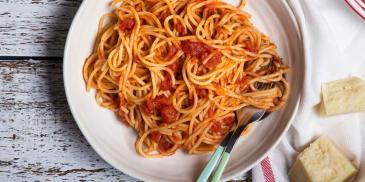 https://www.bishulim.co.il/sites/default/files/styles/ln_search_recipe_resultdesktop/public/srh_recipes/2ae60167e1b33ce76399279d6f8354c0.jpg?h=be8431ba&itok=AAFXi-X_