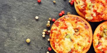 https://www.bishulim.co.il/sites/default/files/styles/ln_search_recipe_resultdesktop/public/srh_recipes/2c6e6e64dc28d95d7954bec8f7cfacf3.jpg?h=48737aea&itok=i8QHF6tu