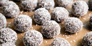 https://www.bishulim.co.il/sites/default/files/styles/ln_search_recipe_resultdesktop/public/srh_recipes/2f3e18245cf3cb1faa0949693baa2e44.jpg?h=1ce2cf88&itok=UFpJysXY