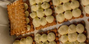 https://www.bishulim.co.il/sites/default/files/styles/ln_search_recipe_resultdesktop/public/srh_recipes/35fe3dfcac39533303cb256ee60e3497.jpg?h=52d7ea4b&itok=kdTyr8Io