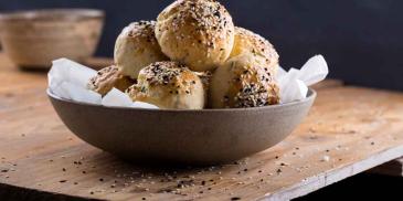 https://www.bishulim.co.il/sites/default/files/styles/ln_search_recipe_resultdesktop/public/srh_recipes/4ec4f3b746489a252c22c13dbdc88f9d.jpg?h=1887fb62&itok=Vlo7daR2