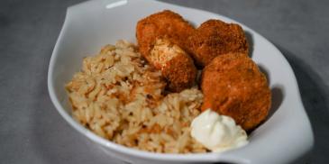 https://www.bishulim.co.il/sites/default/files/styles/ln_search_recipe_resultdesktop/public/srh_recipes/524d5b9bf883cf9567df781cad512f0c.jpg?h=b8523c7c&itok=T9FYmeJi