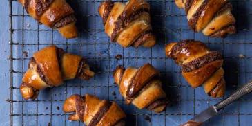https://www.bishulim.co.il/sites/default/files/styles/ln_search_recipe_resultdesktop/public/srh_recipes/55192a33950671f9a3bdf57996a8e7f6.jpg?h=1887fb62&itok=P9ImsxBf