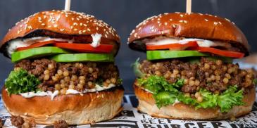 https://www.bishulim.co.il/sites/default/files/styles/ln_search_recipe_resultdesktop/public/srh_recipes/680104c4d134ec098271b750db20b61c.jpg?h=12187de4&itok=iQp9cwBh