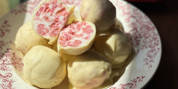 https://www.bishulim.co.il/sites/default/files/styles/ln_search_recipe_resultdesktop/public/srh_recipes/8ba05f054dbe238d47d109697c2b6ead.png?h=16a6ccf5&itok=KMpWE8Px