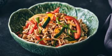 https://www.bishulim.co.il/sites/default/files/styles/ln_search_recipe_resultdesktop/public/srh_recipes/9a1db961610645fe42d15fe2bc786384.jpg?h=54443d3b&itok=fMoSG2p2