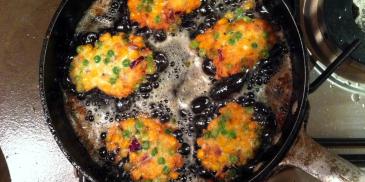 https://www.bishulim.co.il/sites/default/files/styles/ln_search_recipe_resultdesktop/public/srh_recipes/9a50c9e49b0fe80f3d6e14a49b705d01.jpg?h=1ce2cf88&itok=zp-M0n5B