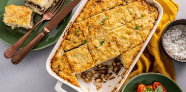 https://www.bishulim.co.il/sites/default/files/styles/ln_search_recipe_resultdesktop/public/srh_recipes/9d3f01f75fc32c7b0acf6a837cca95a0.jpg?h=7cbdb19b&itok=2MgM9ci4