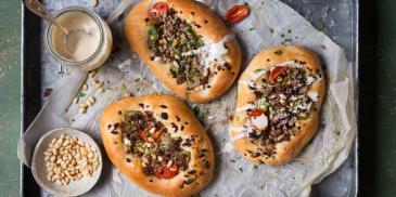 https://www.bishulim.co.il/sites/default/files/styles/ln_search_recipe_resultdesktop/public/srh_recipes/9e79fa373bcc1d1f29e3f335019f9ccb.jpg?h=be8431ba&itok=qUL0dTKZ