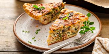 https://www.bishulim.co.il/sites/default/files/styles/ln_search_recipe_resultdesktop/public/srh_recipes/a24e5f7a323de588b94cc735823c0597.jpg?h=4f5b30f1&itok=wYLrWJSB