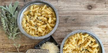 https://www.bishulim.co.il/sites/default/files/styles/ln_search_recipe_resultdesktop/public/srh_recipes/adf3f695dc6a7046cea55aa3a2c99d7d.jpg?h=4f5b30f1&itok=DjzV4xwO