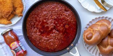 https://www.bishulim.co.il/sites/default/files/styles/ln_search_recipe_resultdesktop/public/srh_recipes/c177b778f97bb926afb1c6d08c0c8467.jpg?h=9b7e3407&itok=ysqATV9S