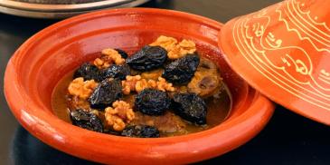 https://www.bishulim.co.il/sites/default/files/styles/ln_search_recipe_resultdesktop/public/srh_recipes/e348ecd02f6d962f6252f0ba898a1d66.jpg?h=a6facc40&itok=BOLU9kPK