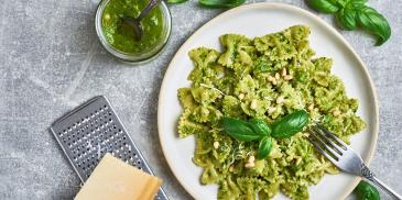 https://www.bishulim.co.il/sites/default/files/styles/ln_search_recipe_resultdesktop/public/srh_recipes/f16cce12d9f701500ff66aca0b1df1a4.jpg?h=3f6b85a8&itok=Kz8aUws2