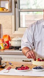 https://www.bishulim.co.il/sites/default/files/styles/search_result_153_272/public/b67426_Bishulim_Maggi_Website_Chef_Miki.jpg?itok=MG7ZsaXR
